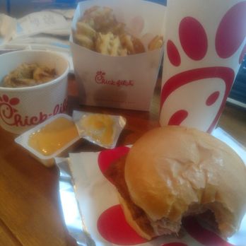 Chick-fil-A - Add a lemonade to complete your meal. Tasty! - Fast Food Near Me - Glastonbury, Connecticut Chick-fil-A - Add a lemonade to complete your meal. Tasty! - Fast Food Near Me - Glastonbury, Connecticut