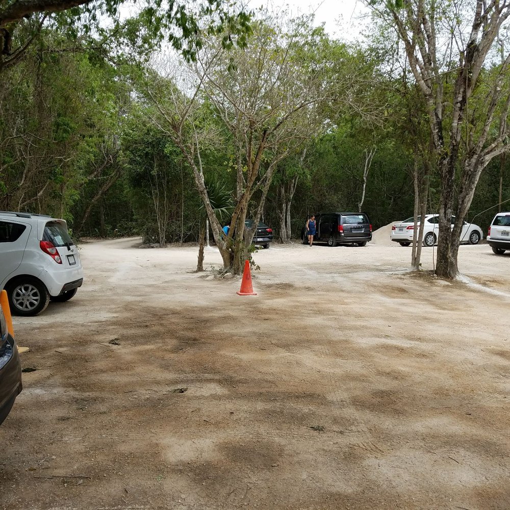 Cenote Azul - Parking - Lakes Near Me - Chacalal, ROO