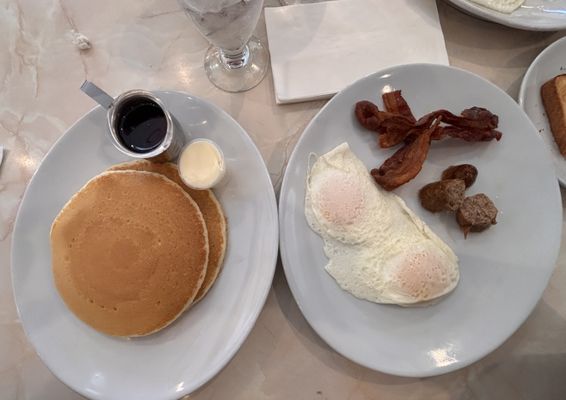 Colonial Diner-East Brunswick by null