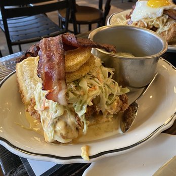 Jacob's Pickles - Southern B.L.T. Sandwich - Comfort Food Near Me - New York, New York Jacob's Pickles - Southern B.L.T. Sandwich - Comfort Food Near Me - New York, New York
