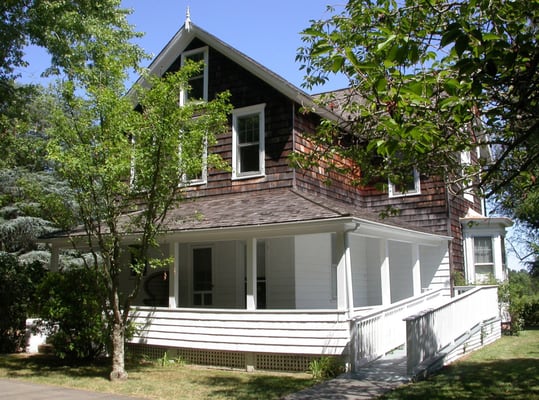 Pollock-Krasner House by null