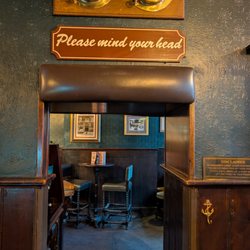 Anchor Tap - "Please mind your head."