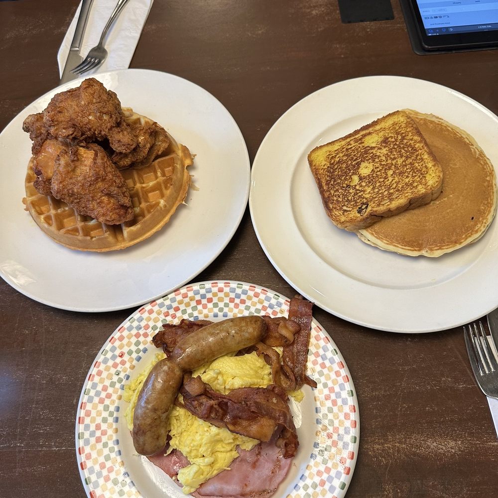 Mt. Kisco Diner - Diners Near Me - Mount Kisco, New York