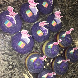 Cupcakes & More - Baby Shower cupcakes