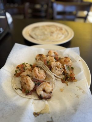 Taqueria Los Pericos by null