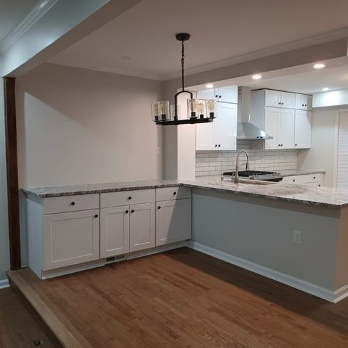 Slide of Perla Construction