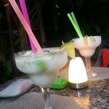 Il Gabbiano - Great drinks in huggggge cups - Italian Near Me - Miami, Florida Il Gabbiano - Great drinks in huggggge cups - Italian Near Me - Miami, Florida