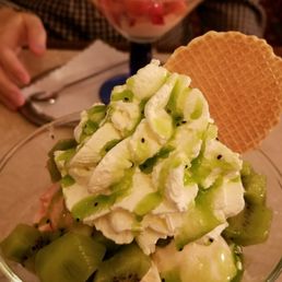 Scoop Ice Cream