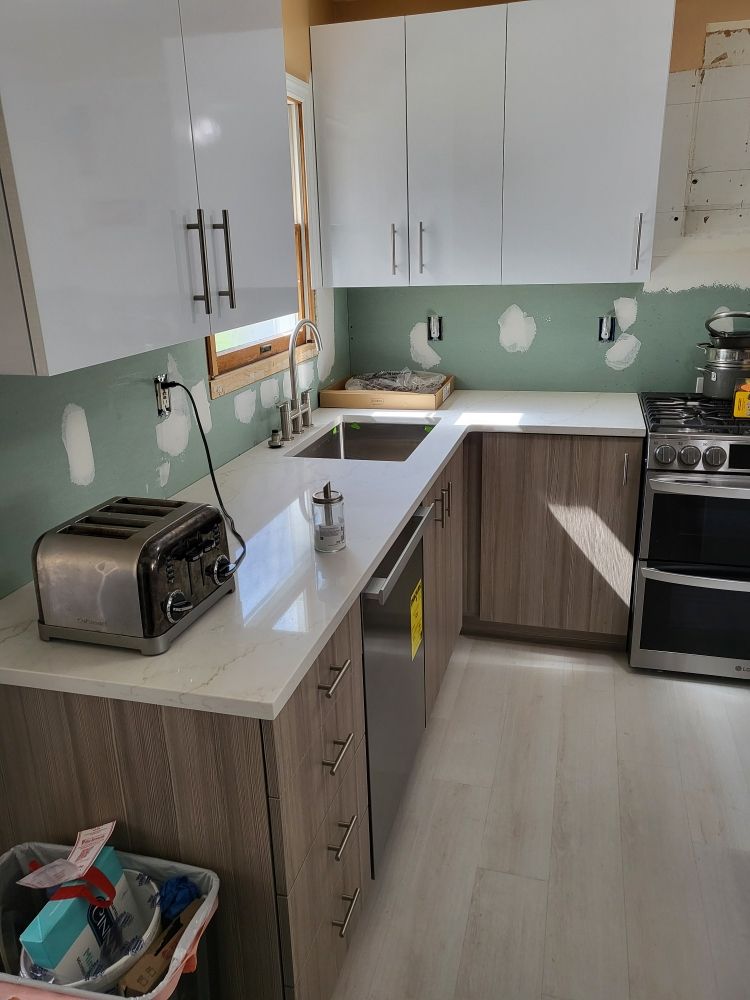 Slide of Harry's Contracting