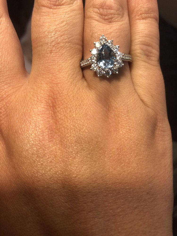 BELLA JOLLA JEWELRY Updated August 2024 1250 Prospect St, La Jolla