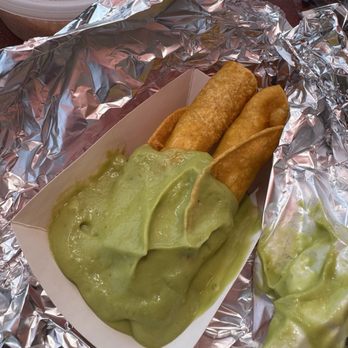 El Taquito Drive-In - Chicken taquitos - Mexican Near Me - Colton, California El Taquito Drive-In - Chicken taquitos - Mexican Near Me - Colton, California