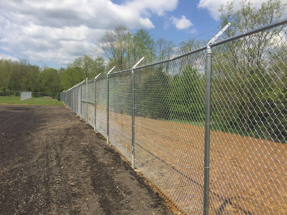 GUARDIAN FENCE AND CONSTRUCTION Updated April 2024 18 Photos 1042