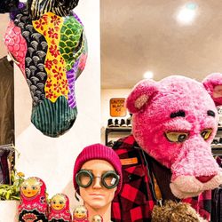 Cure Thrift Shop - Variety of characters