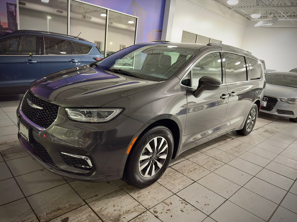 BERGSTROM CHRYSLER DODGE JEEP RAM OF OSHKOSH Updated August 2024