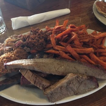 Puckett's Restaurant - Kitchen sink - Barbeque Near Me - Franklin, Tennessee Puckett's Restaurant - Kitchen sink - Barbeque Near Me - Franklin, Tennessee