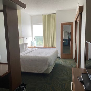 SpringHill Suites Raleigh Cary - Hotels Near Me - Cary, North Carolina SpringHill Suites Raleigh Cary - Hotels Near Me - Cary, North Carolina