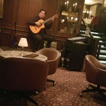 Hy's Steak House - Ambient music was very nice. - Steakhouses Near Me - Honolulu, Hawaii