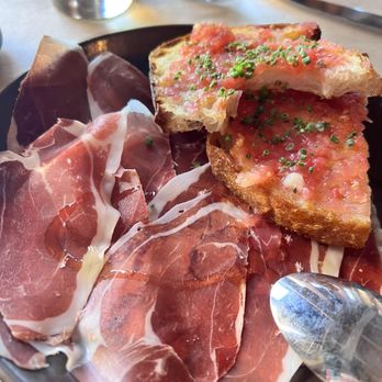 ZuZu - Jamon Iberco - Tapas Bars Near Me - Napa, California ZuZu - Jamon Iberco - Tapas Bars Near Me - Napa, California