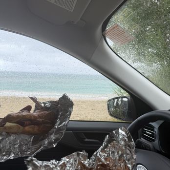 Sunny Shore Up - Had to eat in the car because it started raining - Food Trucks Near Me Sunny Shore Up - Had to eat in the car because it started raining - Food Trucks Near Me