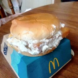 McDonald's - Who wants to eat this sloppy mess???
