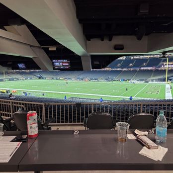 Caesars Superdome - Stadiums & Arenas Near Me - New Orleans, Louisiana
