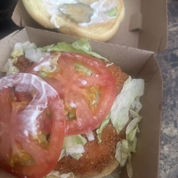 Wendy's - Fast Food Near Me - Lakewood, California Wendy's - Fast Food Near Me - Lakewood, California
