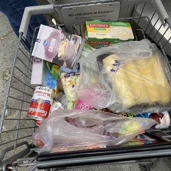 QFC - Some groceries. - Grocery Near Me - Edmonds, Washington QFC - Some groceries. - Grocery Near Me - Edmonds, Washington