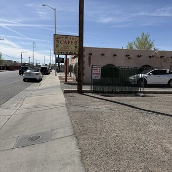 Mary & Tito's - Outdoor sign - New Mexican Cuisine Near Me - Albuquerque, New Mexico