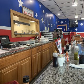 Breakfast At Diana’s - Inside - Breakfast & Brunch Near Me - Uncasville, Connecticut