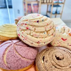 Aurora Cafe and Bakery - Conchas