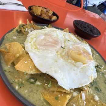 Nissi Restaurant and Bakery - 5. Chilaquiles con Huevo / 5. Chilaquiles with Egg - Breakfast & Brunch Near Me - Baldwin Park, California