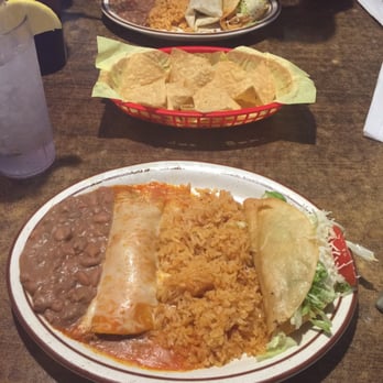 Jenny's Cafe - The most amazing!!! Beef enchilada and chicken taco, YUM! - Mexican Near Me - Delano, California Jenny's Cafe - The most amazing!!! Beef enchilada and chicken taco, YUM! - Mexican Near Me - Delano, California