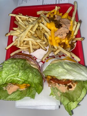 In-N-Out Burger by null