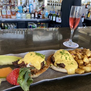Avanu - Short rib Benedict and unlimited mimosas. - Diners Near Me - New Smyrna Beach, Florida
