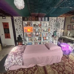 Virginia Karuna Starr - Where the magic happens!
