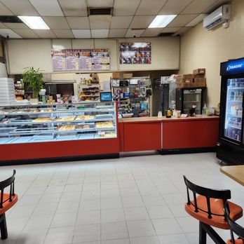 Frontier Doughnuts - Inside - Bakeries Near Me - Azusa, California