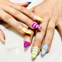 Pearl's Nails