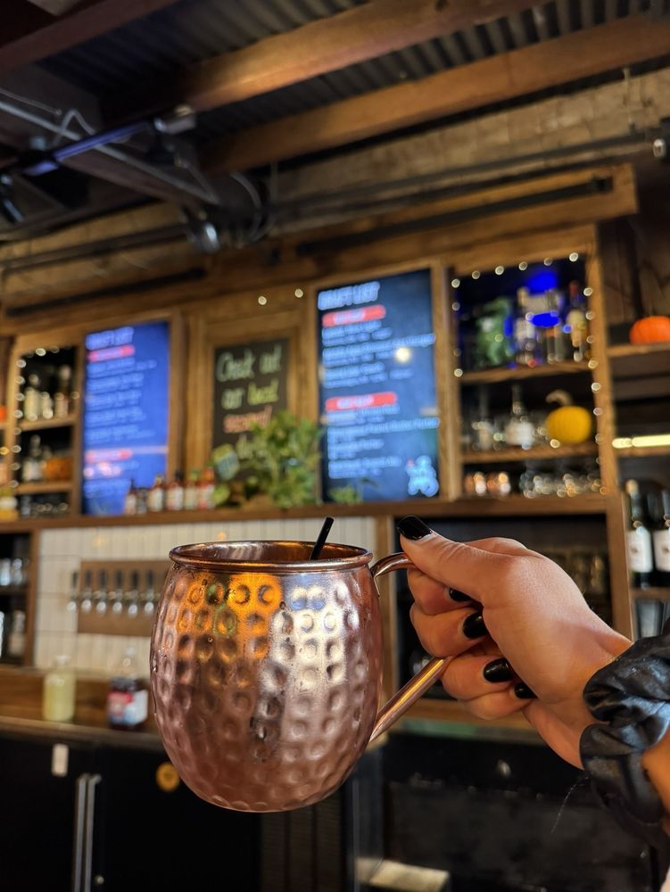 Dinosaur Bar-B-Que