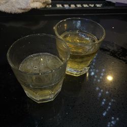 Nikki's Irish Pub