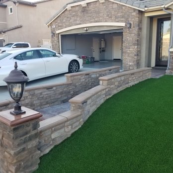 Aguilar’s Landscaping Services - Retainer wall with lights - Landscaping Near Me Aguilar’s Landscaping Services - Retainer wall with lights - Landscaping Near Me