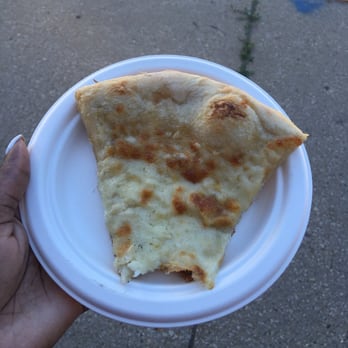 Garlic Fest - Garlic cheese pizza - Festivals Near Me - Milwaukee, Wisconsin Garlic Fest - Garlic cheese pizza - Festivals Near Me - Milwaukee, Wisconsin