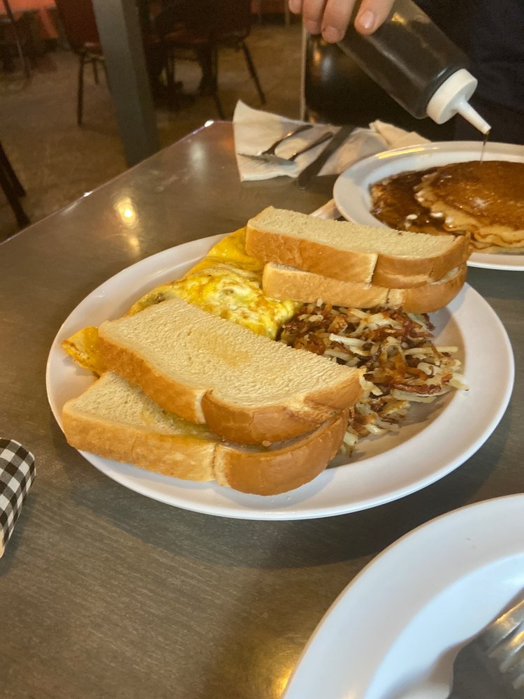 The Vintage Cafe Logo