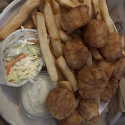 Gene's Famous Seafood - Fried scallops
