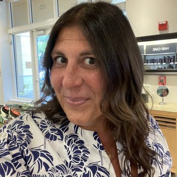 Pyure Salon-Boynton Beach - Rachel's wizardry - Hair Salons Near Me - Boynton Beach, Florida