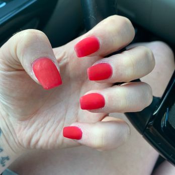 Holly Nails & Spa - Nail Salons Near Me - Riverside, California