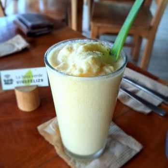 La Hoja Verde - Coconut mango lassi to die for! - Vegetarian Near Me - Tulum, ROO