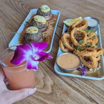 Junior Restaurant  - Lounges Near Me - Roseville, California