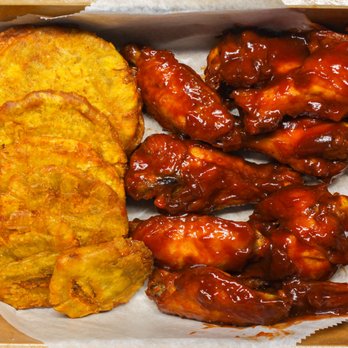 Tripleta Pollo Loky - a box of chicken wings - Food Trucks Near Me Tripleta Pollo Loky - a box of chicken wings - Food Trucks Near Me