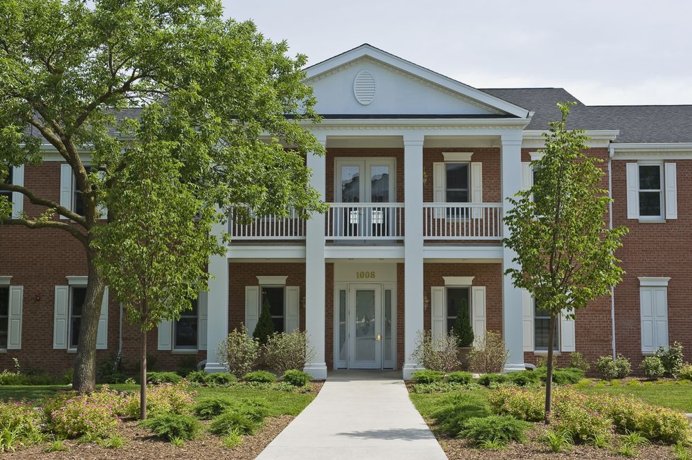 VERSAILLES ON THE LAKES SCHAUMBURG Updated August 2024 40 Photos