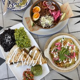 Pollo Verde Enchiladas